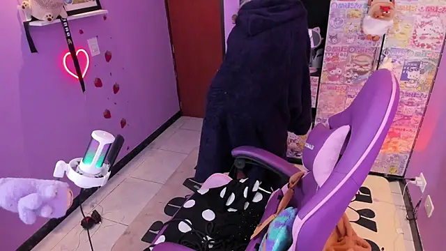 Snapshot of Vero_Osb_ chatting on September 2025 12:11:01 AM Vero Osb online show from September 2025 12:11:01 AM