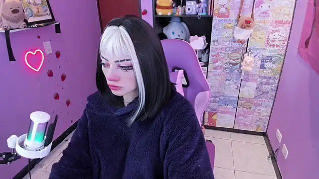 Snapshot of Vero_Osb_ chatting on September 2025 11:10:02 PM Vero Osb online show from September 2025 11:10:02 PM