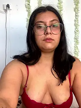 Snapshot of Velma_star chatting on January 2026 12:19:01 PM Velma star online show from January 2026 12:19:01 PM