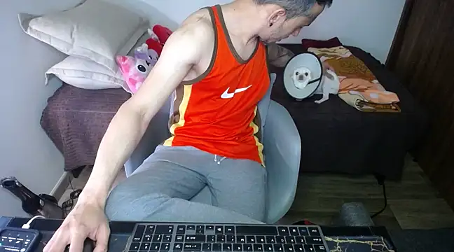 Snapshot of bossking017 chatting on March 2025 03:16:02 PM bossking017 online show from March 2025 03:16:02 PM