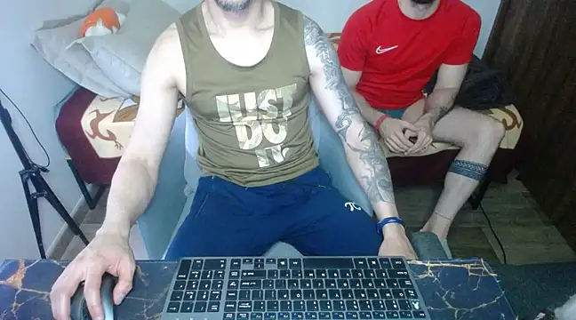 Snapshot of bossking017 chatting on March 2025 03:58:02 PM bossking017 online show from March 2025 03:58:02 PM