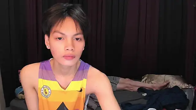 Snapshot of hotfreshdior chatting on February 2026 03:12:01 PM hotfreshdior online show from February 2026 03:12:01 PM