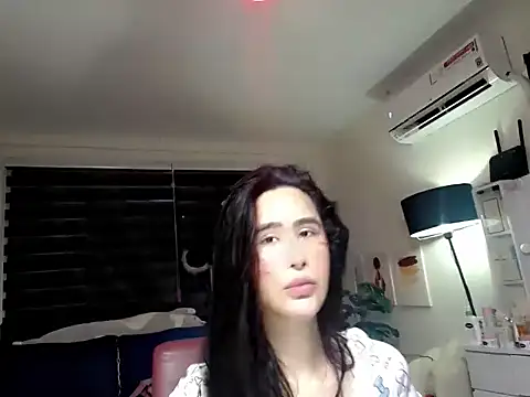 XhotcockcumXts online show from April 2026 06:25:02 AM