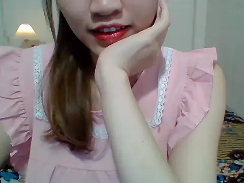 Snapshot of __Donna__ chatting on September 2025 02:43:02 PM Donna online show from September 2025 02:43:02 PM