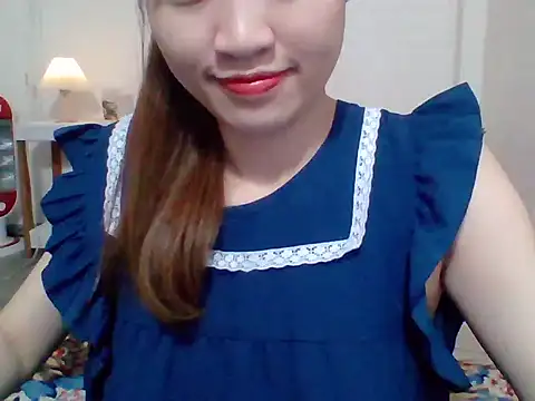 Snapshot of __Donna__ chatting on October 2025 12:37:02 PM Donna online show from October 2025 12:37:02 PM