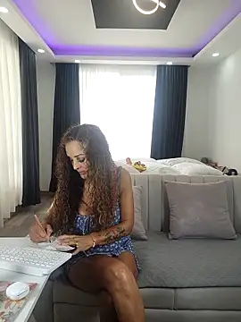 evasweett   online show from February 2026 04:21:02 PM