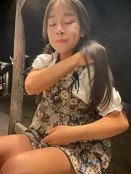 Snapshot of Xiao-meng66 chatting on September 2025 12:04:02 PM Xiao-meng66 online show from September 2025 12:04:02 PM