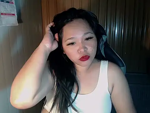 Snapshot of Bronte_ chatting on May 2026 06:35:02 PM Bronte online show from May 2026 06:35:02 PM