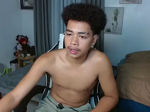 curlyasian njxx online show from March 2026 06:41:03 AM