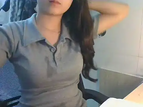 Snapshot of Linzly chatting on September 2025 09:13:01 AM Linzly online show from September 2025 09:13:01 AM