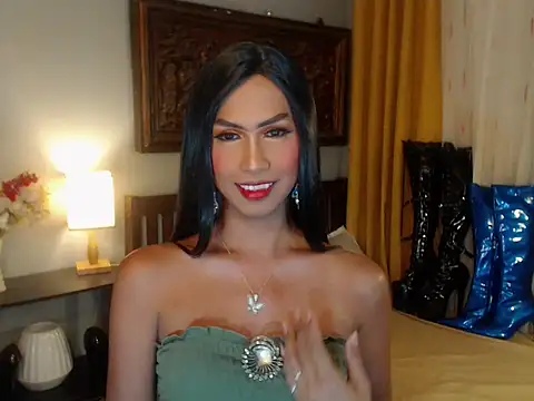 Nathalieheartt online show from September 2025 01:40:02 AM