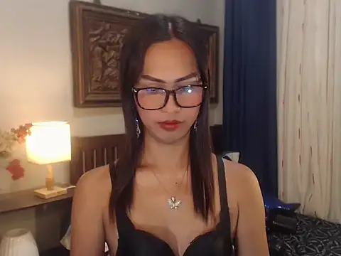 Snapshot of Nathalieheartt chatting on July 2026 02:33:02 AM Nathalieheartt online show from July 2026 02:33:02 AM