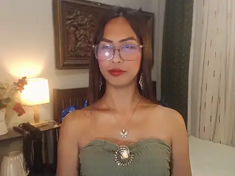 Snapshot of Nathalieheartt chatting on July 2026 01:47:02 PM Nathalieheartt online show from July 2026 01:47:02 PM