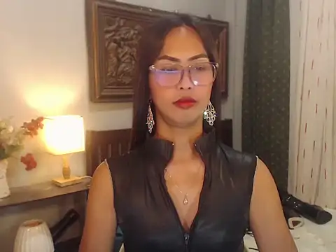 Snapshot of Nathalieheartt chatting on July 2026 01:35:02 PM Nathalieheartt online show from July 2026 01:35:02 PM