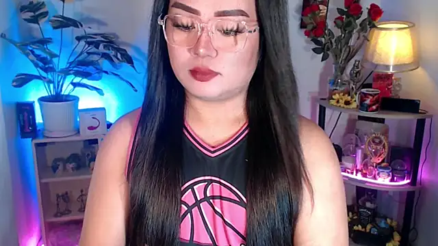 Snapshot of YourSweet-mich chatting on September 2025 05:35:02 AM YourSweet-mich online show from September 2025 05:35:02 AM