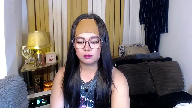 YourSweet-mich online show from May 2026 02:56:01 PM