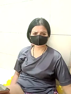 Hot Jaanvi  online show from October 2025 05:43:02 PM