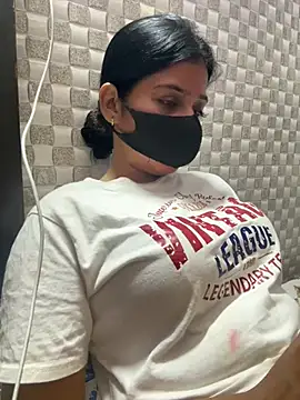 Hot Jaanvi  online show from May 2026 04:47:01 PM