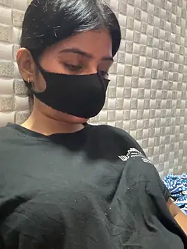 Hot Jaanvi  online show from June 2026 04:22:01 PM