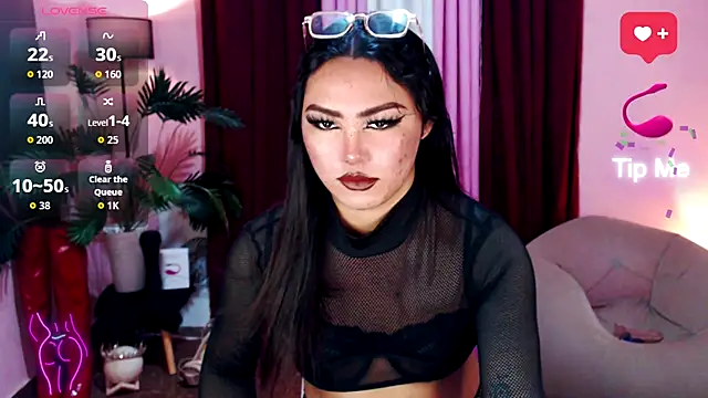 Unique Maya online show from September 2025 07:08:01 AM