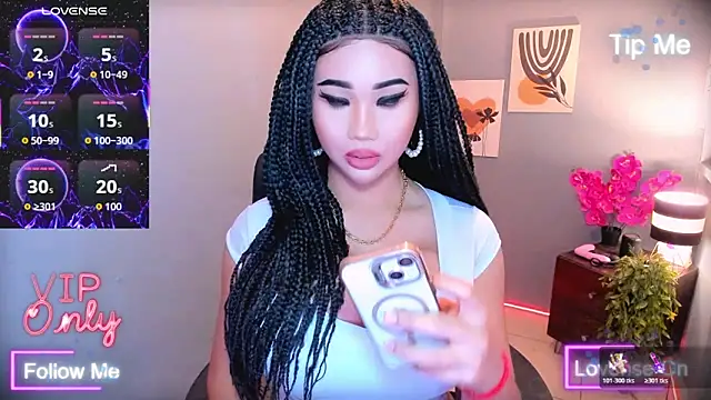 Snapshot of TriciaCumLoader chatting on January 2026 08:30:01 AM TriciaCumLoader online show from January 2026 08:30:01 AM