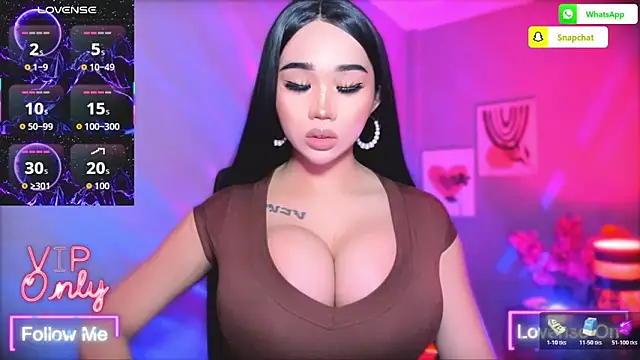 Snapshot of TriciaCumLoader chatting on February 2026 11:52:02 PM TriciaCumLoader online show from February 2026 11:52:02 PM