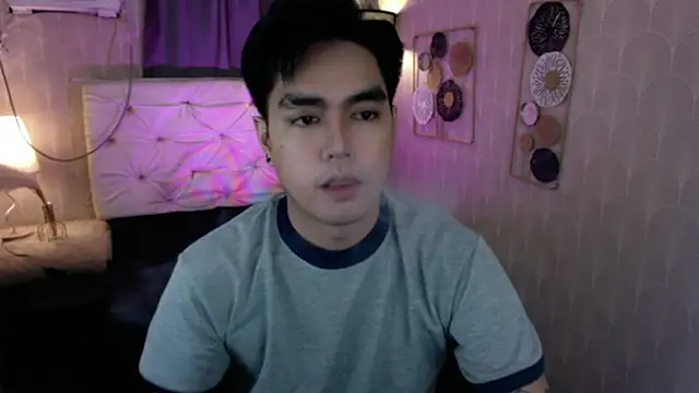 Snapshot of JakeXolsen chatting on November 2025 05:01:02 PM JakeXolsen online show from November 2025 05:01:02 PM