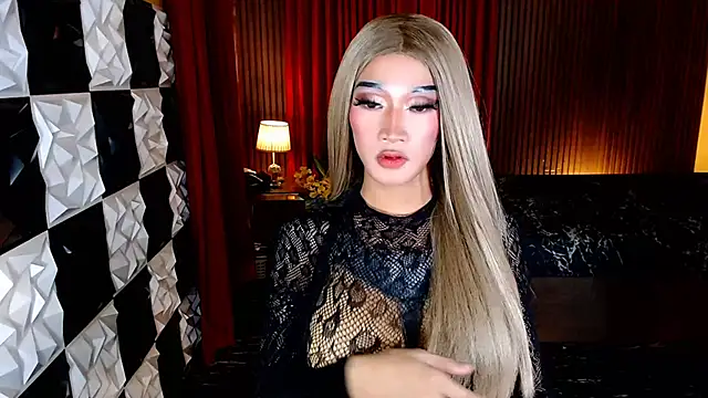 Snapshot of lhexiecollins chatting on April 2026 04:04:01 PM lhexiecollins online show from April 2026 04:04:01 PM