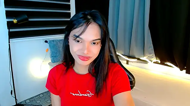 Herbielustts online show from June 2026 04:48:01 PM