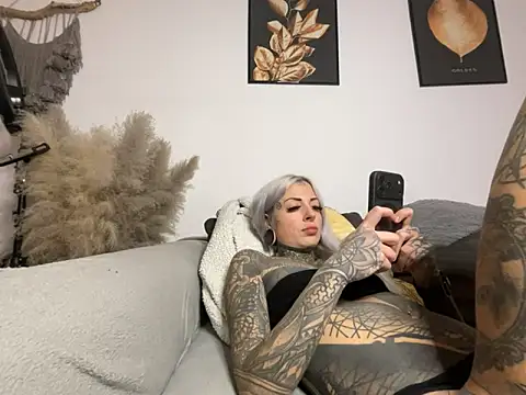 HotMelonskiii online show from February 2026 04:02:01 PM