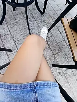 Snapshot of Ori-Lynk chatting on October 2025 08:46:01 AM Ori-Lynk online show from October 2025 08:46:01 AM