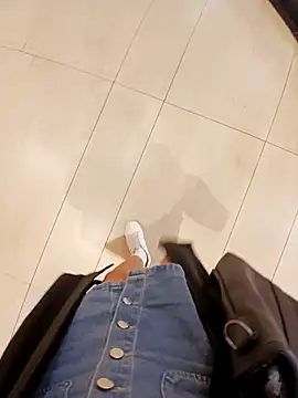 Snapshot of Ori-Lynk chatting on March 2026 11:04:01 AM Ori-Lynk online show from March 2026 11:04:01 AM