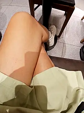 Snapshot of Ori-Lynk chatting on March 2026 05:00:01 AM Ori-Lynk online show from March 2026 05:00:01 AM