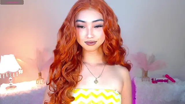 Kiah Wyatt online show from November 2025 07:19:01 AM