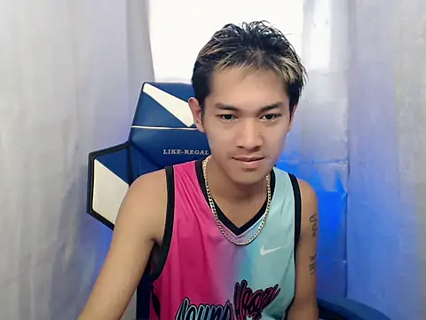 riks tyler online show from February 2026 12:15:01 AM