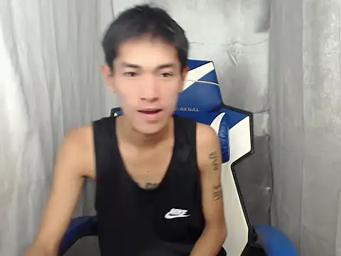 Snapshot of riks_tyler chatting on May 2026 09:59:01 AM riks tyler online show from May 2026 09:59:01 AM