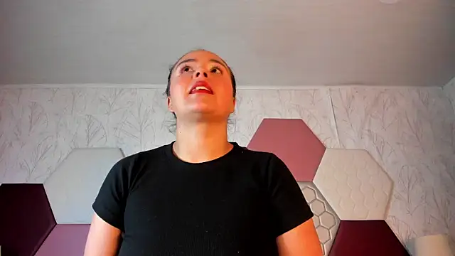 Snapshot of ArielleWilde chatting on September 2025 03:41:01 AM ArielleWilde online show from September 2025 03:41:01 AM