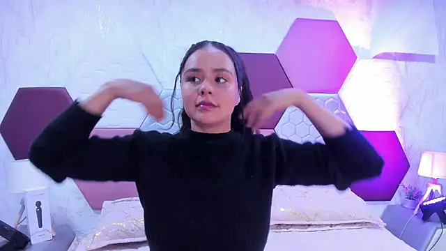 Snapshot of ArielleWilde chatting on September 2025 03:31:01 AM ArielleWilde online show from September 2025 03:31:01 AM