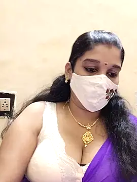 Snapshot of amelia-rani chatting on October 2025 12:33:01 PM amelia-rani online show from October 2025 12:33:01 PM