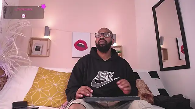 King Malik online show from September 2025 01:00:01 PM