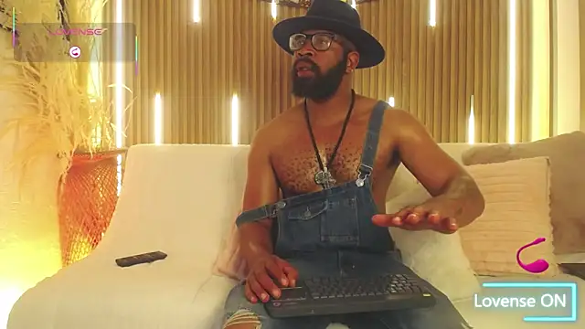 King Malik online show from October 2025 01:22:01 PM