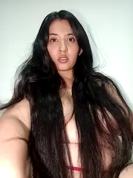 Snapshot of VALENTINA_ROUSE_ chatting on November 2025 03:49:02 AM VALENTINA ROUSE online show from November 2025 03:49:02 AM