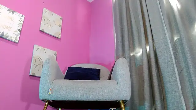 Snapshot of emily_ox0 chatting on March 2026 04:46:02 PM emily ox0 online show from March 2026 04:46:02 PM