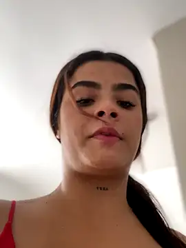 Kaily Sweet16 online show from October 2025 07:57:02 PM