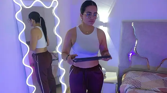 Snapshot of Rosalind_tay chatting on January 2026 11:24:02 AM Rosalind tay online show from January 2026 11:24:02 AM