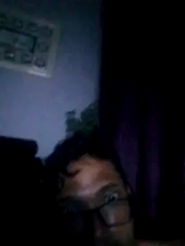 Ayie1822xh online show from November 2025 04:49:02 PM