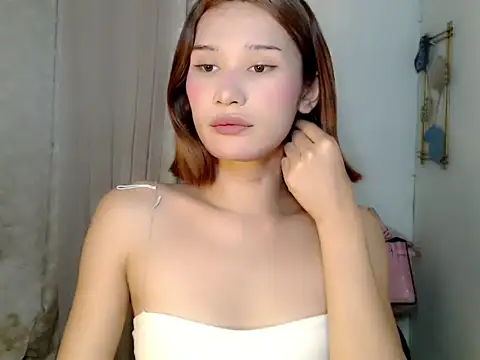 SerenaCortesi online show from May 2026 09:57:02 PM