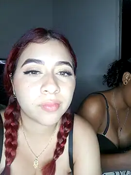 Snapshot of Chloe_Sky_love chatting on October 2025 04:05:02 AM Chloe Sky love online show from October 2025 04:05:02 AM