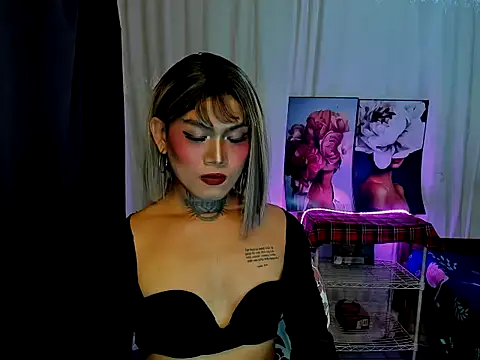 Snapshot of kimmy_slut chatting on October 2025 07:13:01 PM kimmy slut online show from October 2025 07:13:01 PM