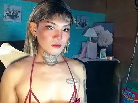 Snapshot of kimmy_slut chatting on November 2025 04:44:02 AM kimmy slut online show from November 2025 04:44:02 AM